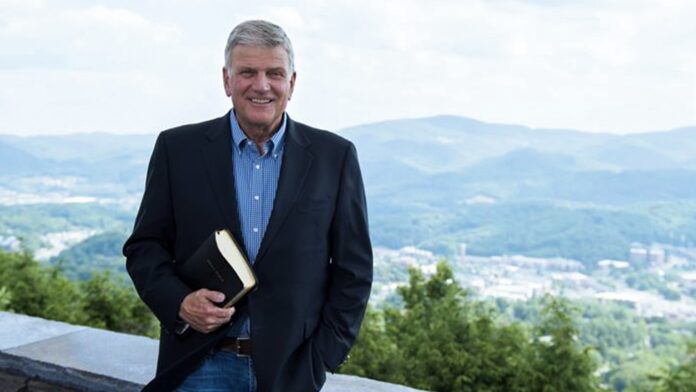 Franklin Graham va merge în Ucraina pentru a transmite un mesaj în prima zi de Paște